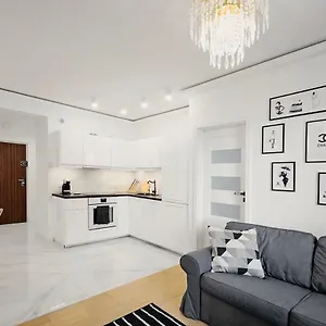 Grand Theatre Prime Apartment